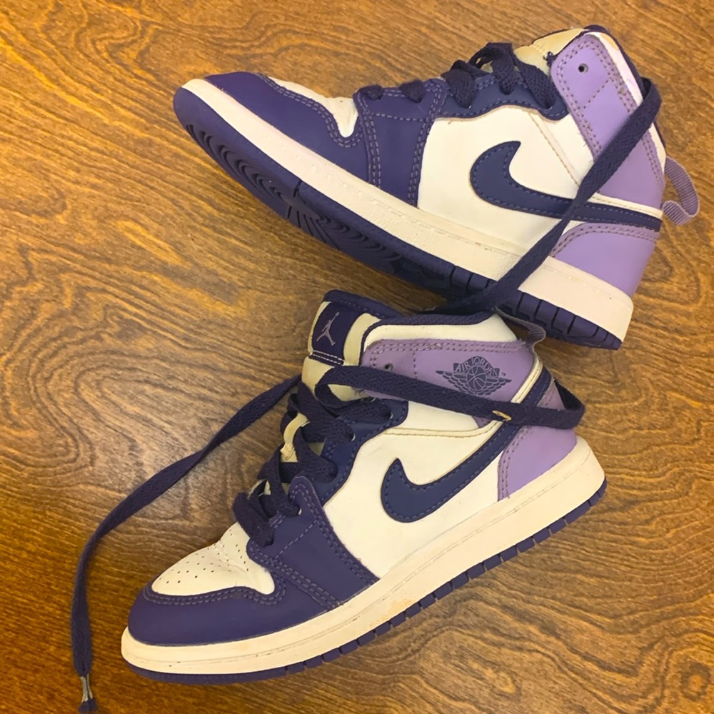 Good used condition kids purple Jordans